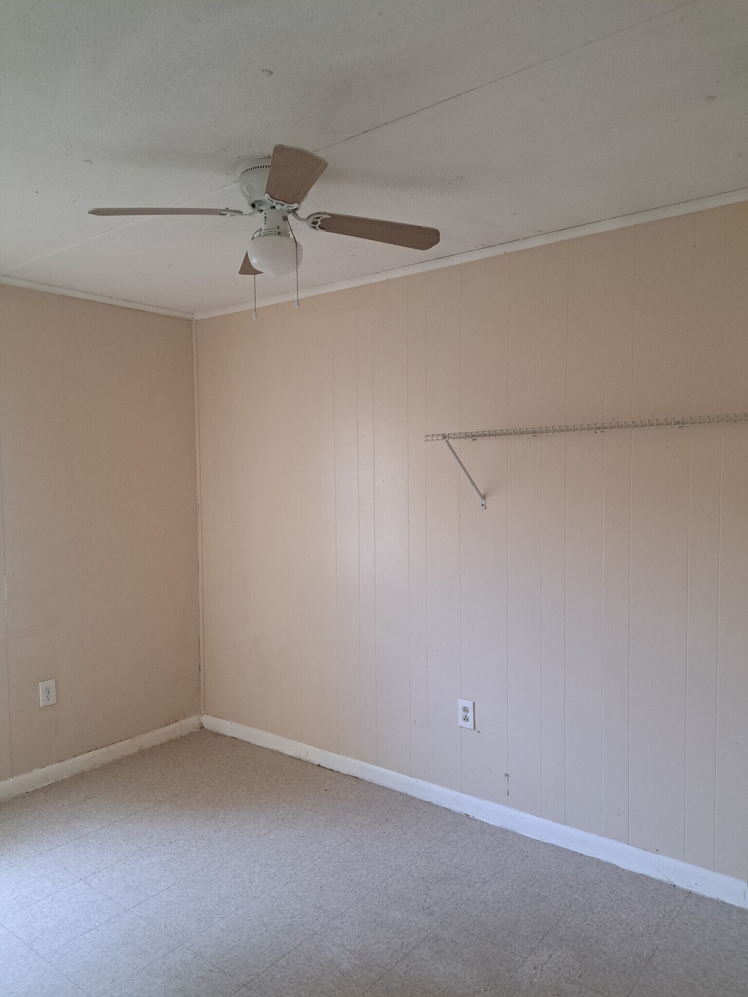 Building Photo - 2986 Walmar Dr