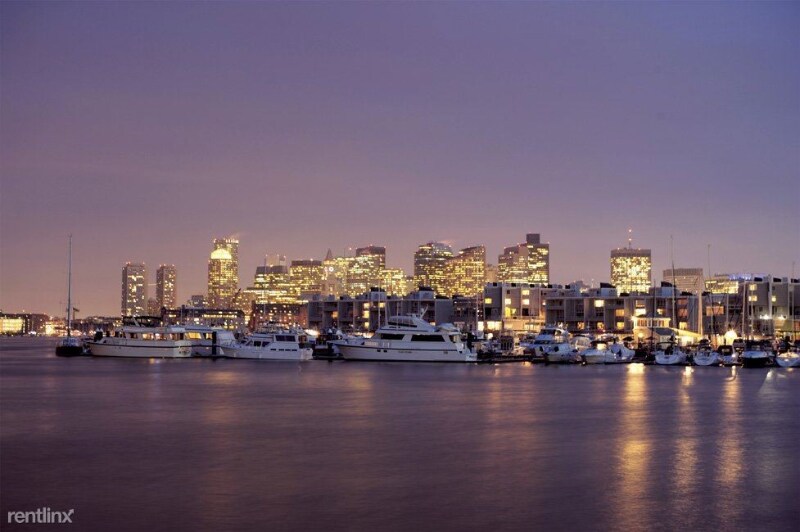 Building Photo - 250 1st Ave