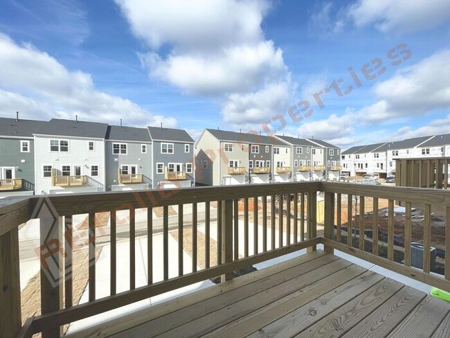 Building Photo - Rental Resort Living! Brand New 3 Story 4 ...