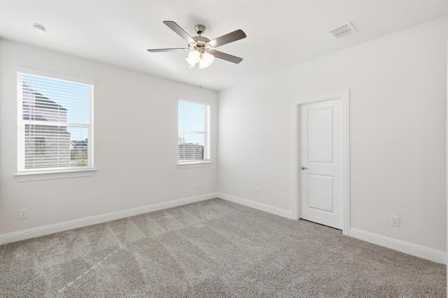 Building Photo - 1504 Lake District Dr