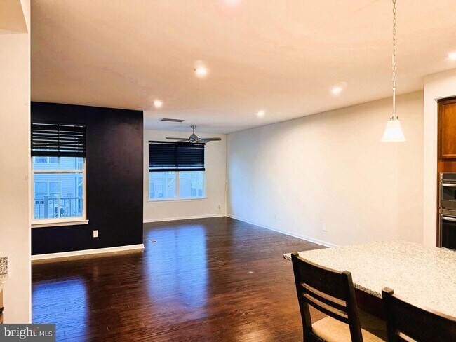 Building Photo - 4074 Elizabeth Reed Wy