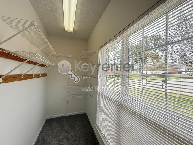 Building Photo - 8676 Belleau Woods Dr