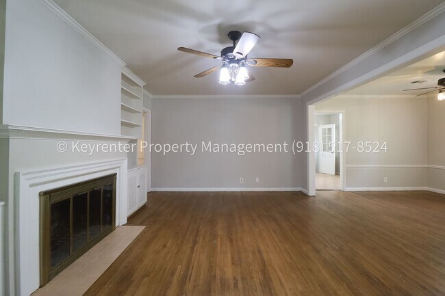 Building Photo - 3322 E 23rd St