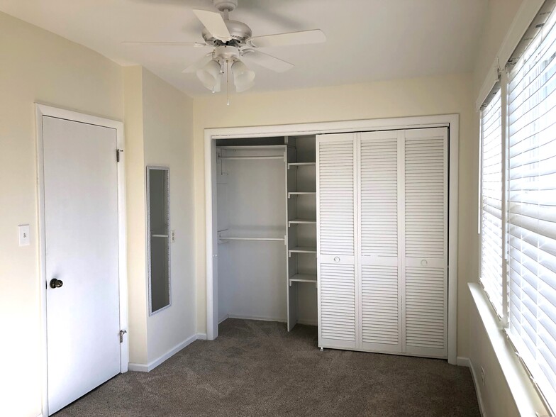Master Bedroom Closet - 2129 Ash St