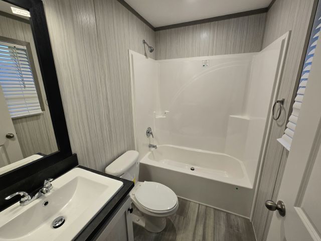 Building Photo - 106 Bardin Dr