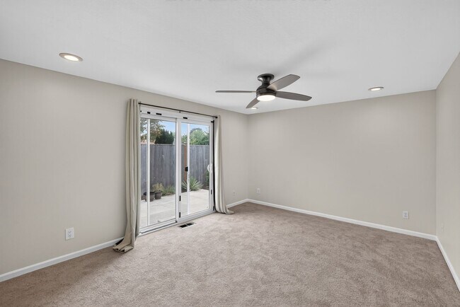 Building Photo - Charming Single-Level Home with Fresh Updates & Pet-Friendly Yard!