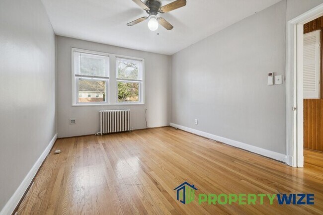 Building Photo - 5961 Benton Heights Ave