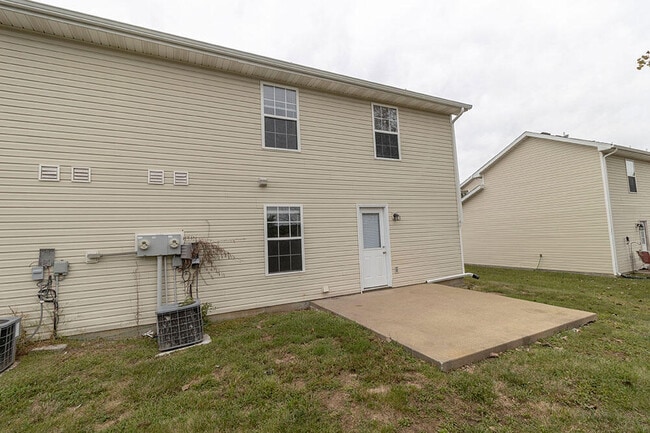 Building Photo - 5810 Canaveral Dr