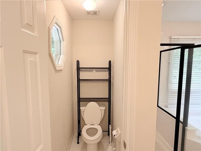 Building Photo - 4041 Vinings Mill Ct
