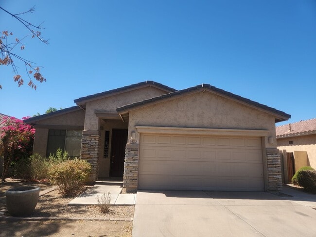 Building Photo - Immaculate Golf Community Home