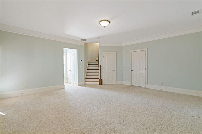 Building Photo - 2763 Durham Dr NE