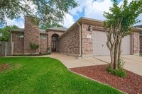 Building Photo - 2310 Sand Ct