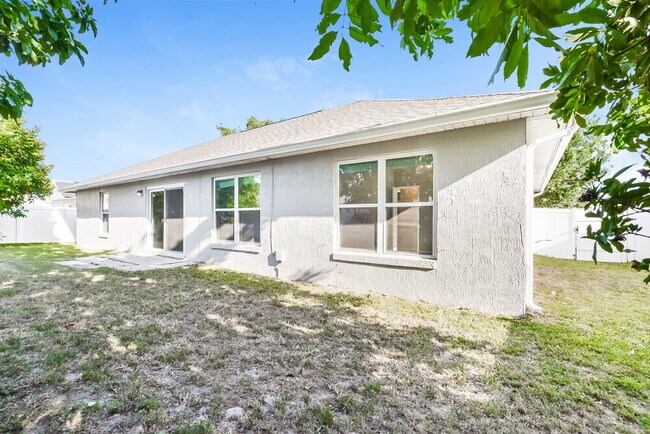 Building Photo - 1523 Golden Poppy Ct