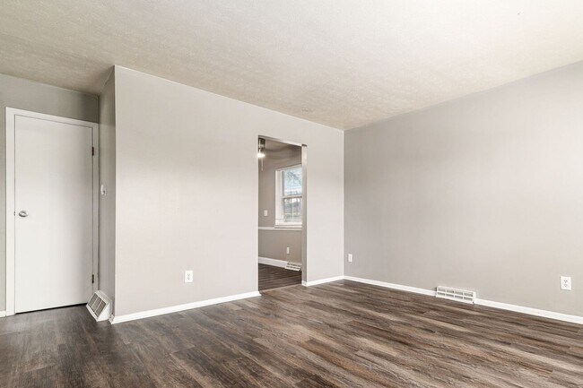 Building Photo - 4277 Wright Ave