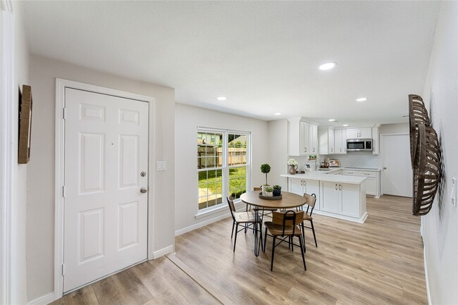 Building Photo - 14807 Joshnomi Ln