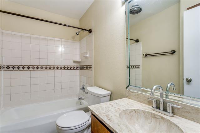 Building Photo - 408 Price Dr