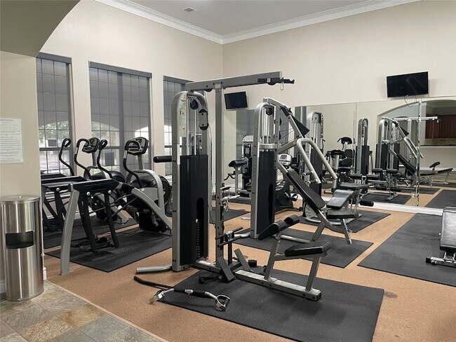 Building Photo - 191 N Timber Ridge Ct