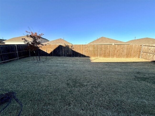 Building Photo - 1524 Avery Pointe Dr