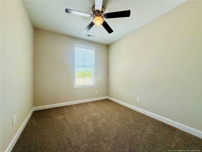 Building Photo - 8109 King Rd