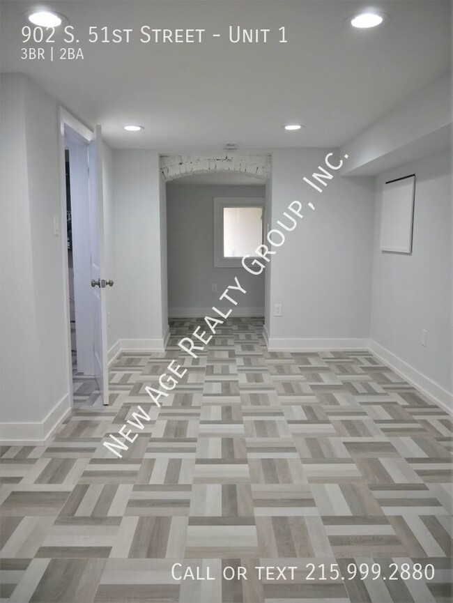 Building Photo - Newly renovated apartment near Cedar Park!