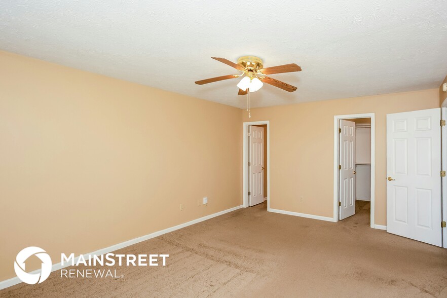 Building Photo - 1572 Cottonwood Dr