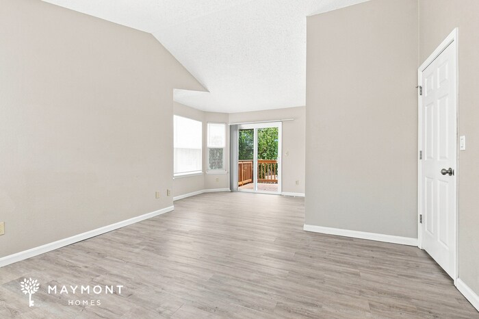 Building Photo - 4145 E 130th Pl