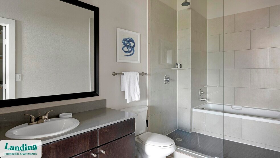 Building Photo - 3501 Ross Ave