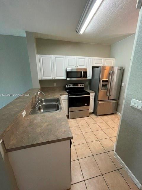 Building Photo - 3558 Oleander Terrace