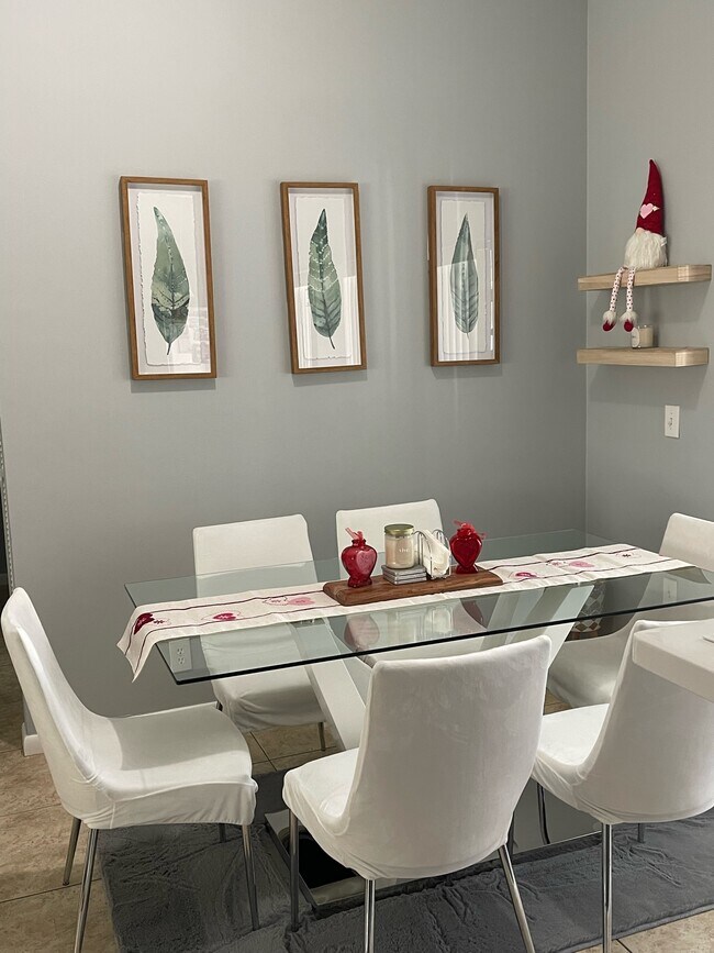Building Photo - 104 Lakewood Dr Apt 21 C