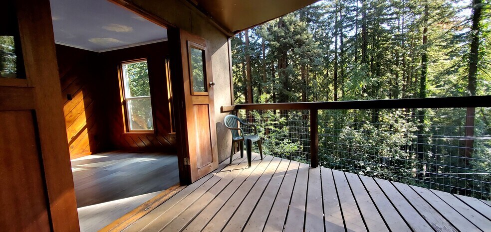 Building Photo - 787 Applewood Rd