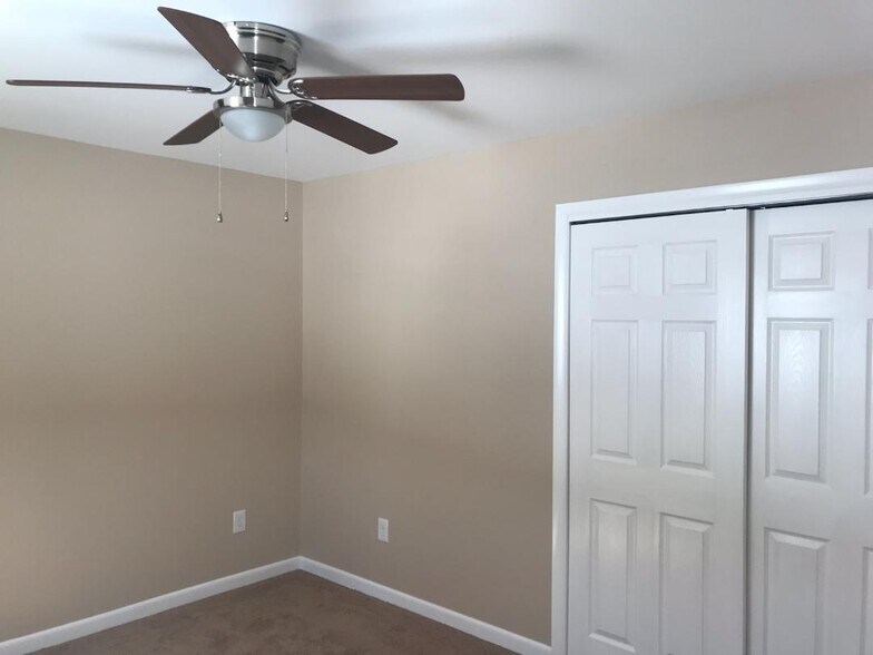 Bedroom 2 - 384 Route 590