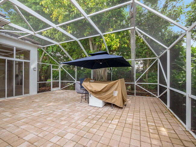 Building Photo - 143 Sunset Bay Dr