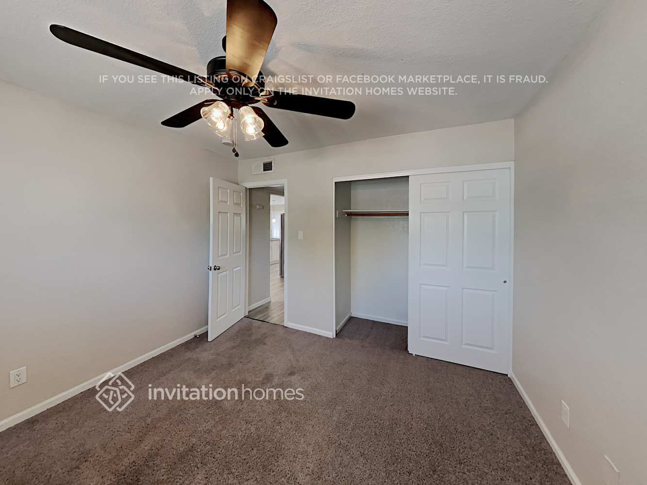 Building Photo - 505 E Hermosa Dr