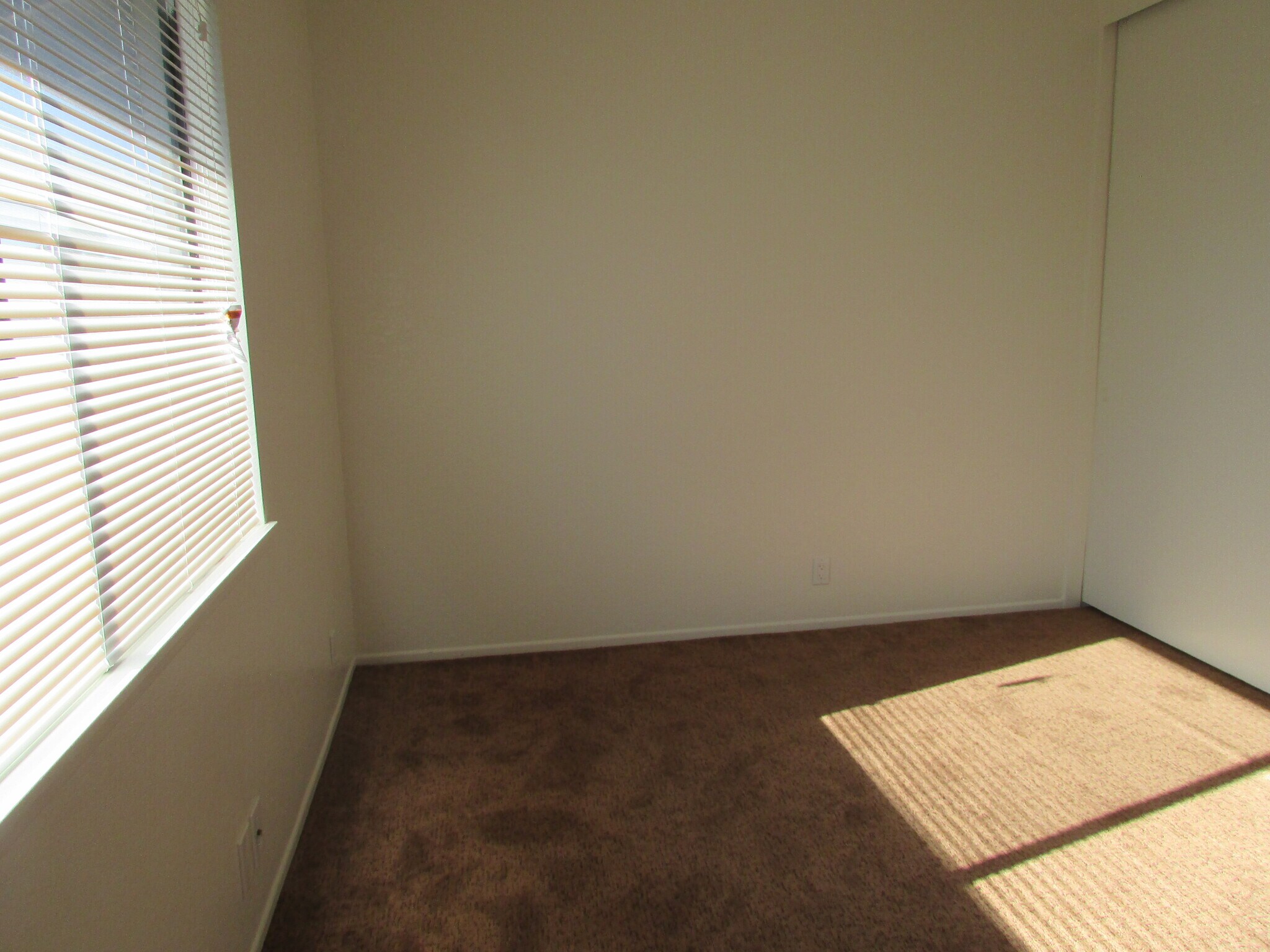 Bedroom 1 - 5271 Bishop St