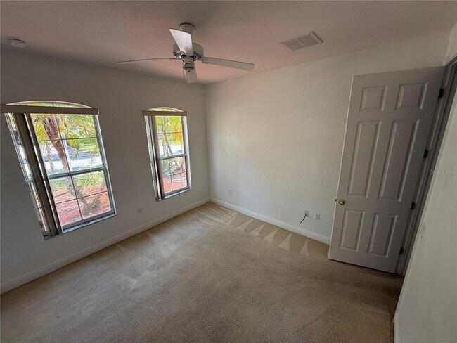 Building Photo - 3811 Eagle Isle Cir