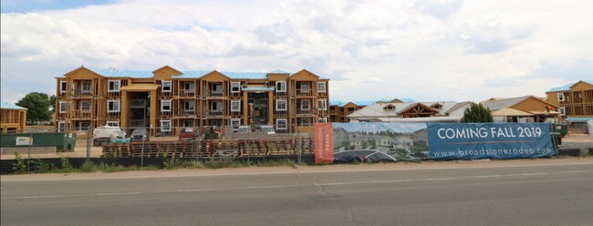 Building Photo - Olympus Rodeo