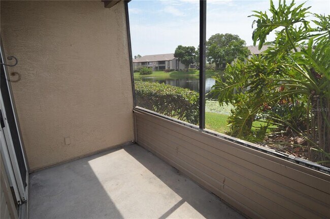 Building Photo - 10265 Gandy Blvd N