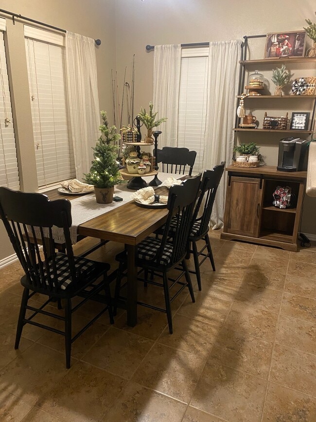 Building Photo - 15 C R 640 B C