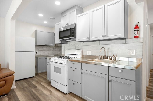 Building Photo - 614 N 4th St