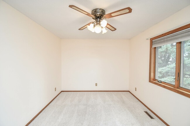 Building Photo - 26118 467th Ave