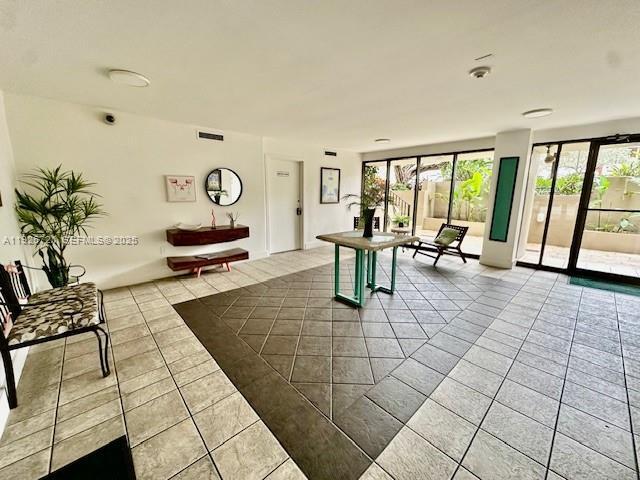 Building Photo - 110 Salamanca Ave