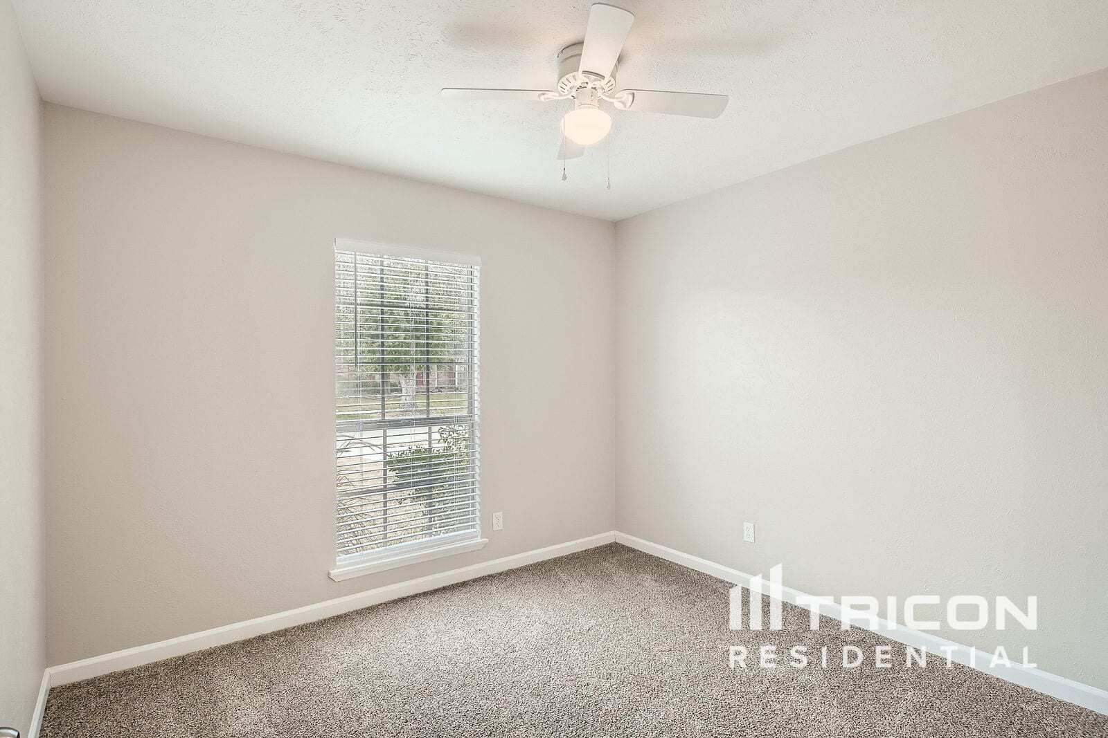Building Photo - 5705 Baker Dr
