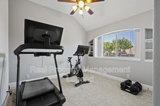 Building Photo - 1451 Cedar Hollow Dr