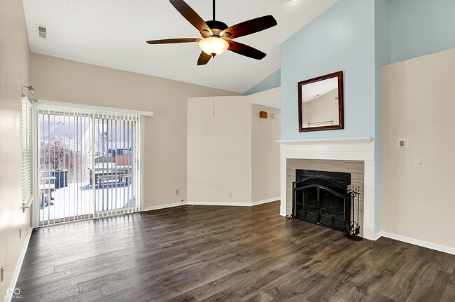 Building Photo - 10730 Pimlico Cir