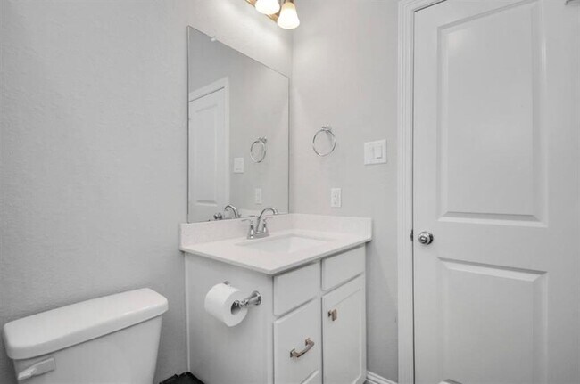 Building Photo - 8707 Morris Wds Dr