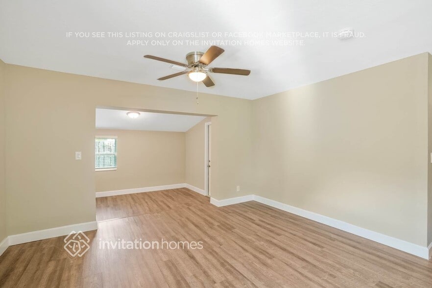 Building Photo - 6291 NW 14th Ct