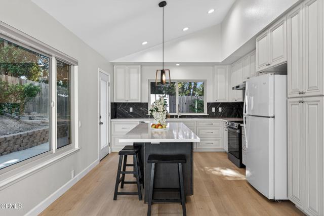 Building Photo - 1970 Smokewood Ct