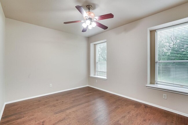 Building Photo - 3237 Arroyo Bluff Ln