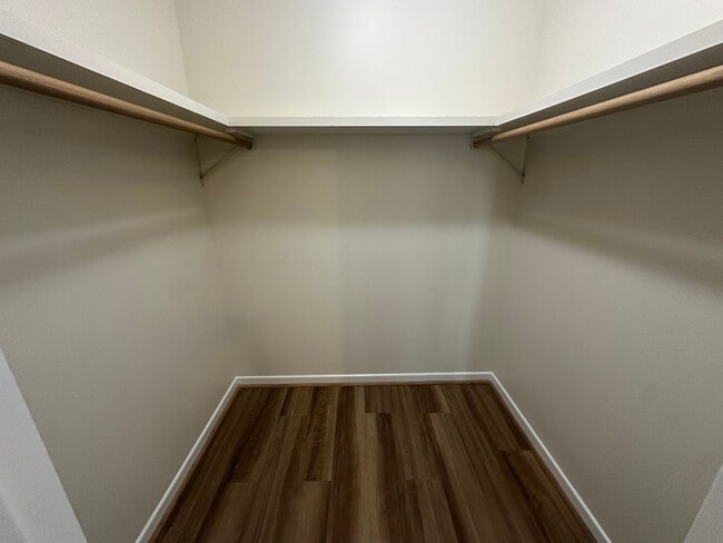 Building Photo - Fletcher Rental!