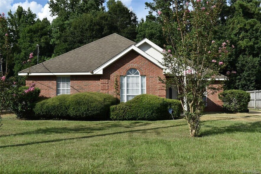 Primary Photo - 6301 Scenic Dr
